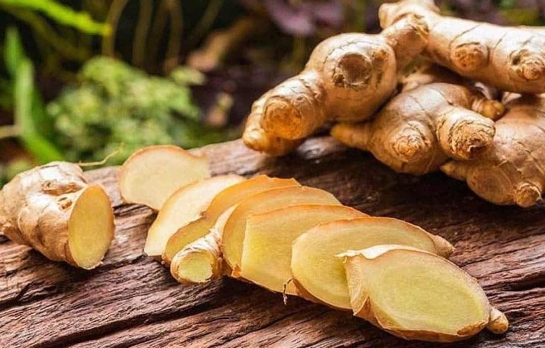 Femme pratiquant la respiration consciente