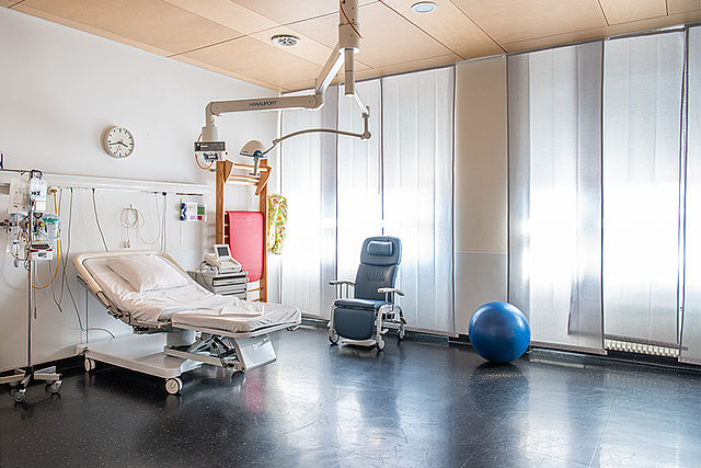 Salle d'accouchement moderne
