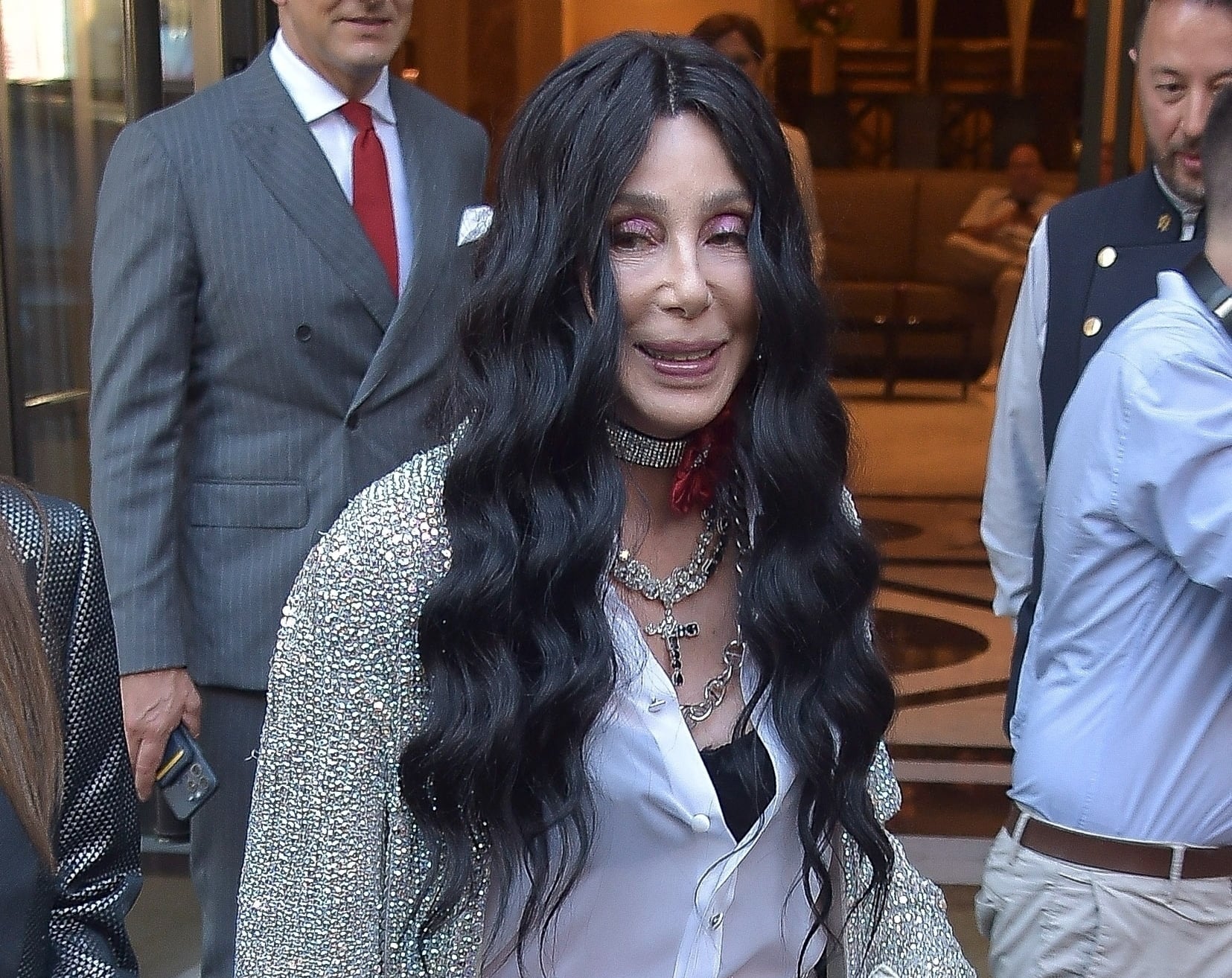 Portrait actuel de Cher souriante