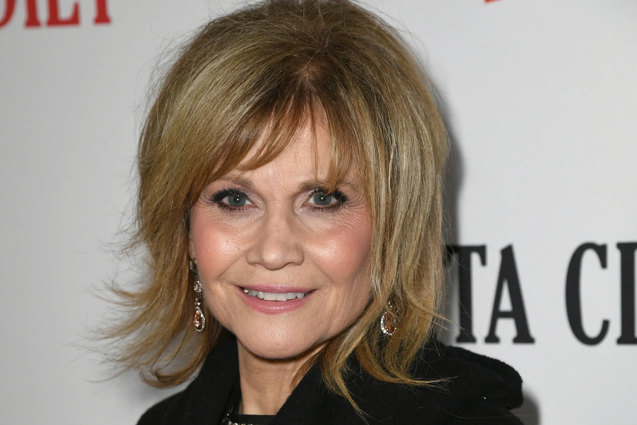 Markie Post en portrait plus récent, souriante