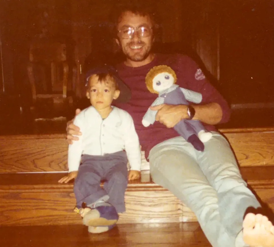 Portrait de Bill Bixby, jeune et souriant